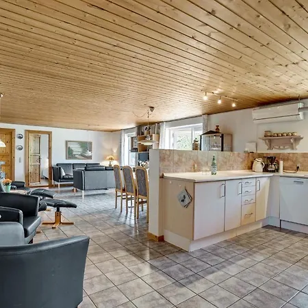 Semesterbostad Stunning In With Kitchen *