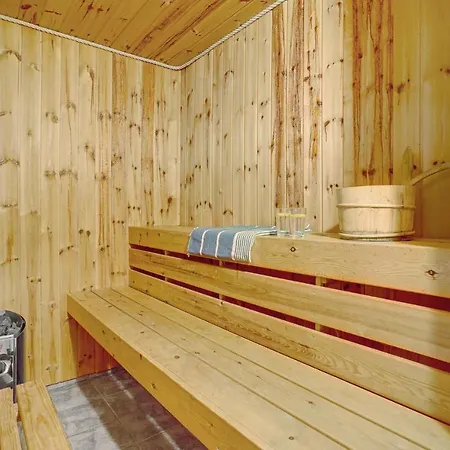 Stunning In With Kitchen Semesterbostad *