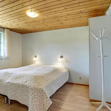 Semesterbostad Stunning In With Kitchen