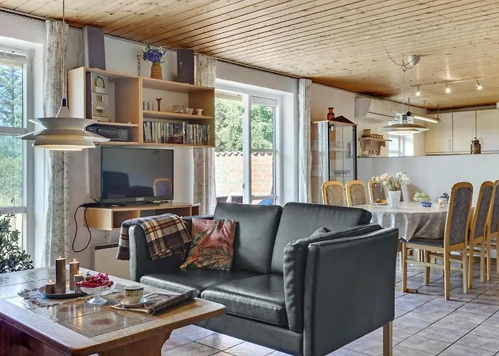 Stunning In With Kitchen * Ulfborg